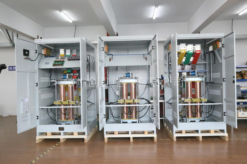 穩(wěn)壓器創(chuàng)穩(wěn)電氣 穩(wěn)壓器創(chuàng)穩(wěn)電氣