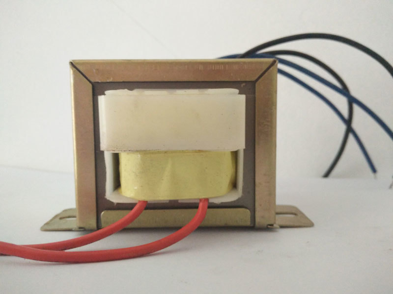220v轉(zhuǎn)12v電源變壓器 220v轉(zhuǎn)12v電源變壓器